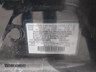 2017 Nissan Versa SV z VIN 3N1CN7APXHL834815, wystawiony jako IAAI lot #42432514 z przebiegiem 115 981 mil mil oraz . Historia ofert i sprzedaży dostępna na DreamBid. Obrazek 9.