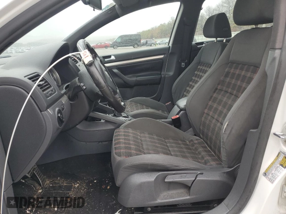 2008 Volkswagen GTI z VIN WVWHV71K68W122044, wystawiony jako Copart lot #49320995 z przebiegiem 229 164 mil mil oraz Szkoda całkowita • Salvage title. Historia ofert i sprzedaży dostępna na DreamBid. Obrazek 7.