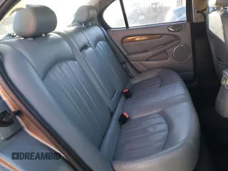 2004 Jaguar X-Type with VIN SAJEA51C74WD70684, listed as a Copart auction lot 46536395 with 155,184 mi miles and Salvage Title. Bid and sale history available at carsss.com. Image 10.