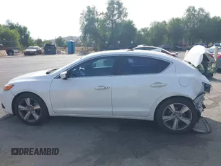 2014 Acura ILX Tech Pkg with VIN 19VDE1F76EE004171, listed as a IAAI auction lot 41134838 with 269,683 mi miles. Bid and sale history available at carsss.com. Image 14.