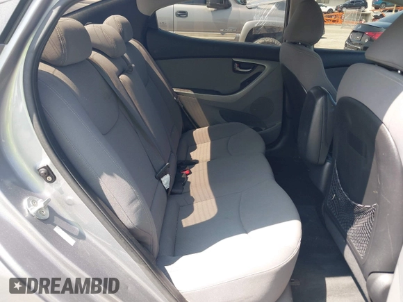 2014 Hyundai Elantra SE z VIN KMHDH4AE5EU118200, wystawiony jako IAAI lot #42178781 z przebiegiem 90 933 mil mil oraz . Historia ofert i sprzedaży dostępna na DreamBid. Obrazek 8.