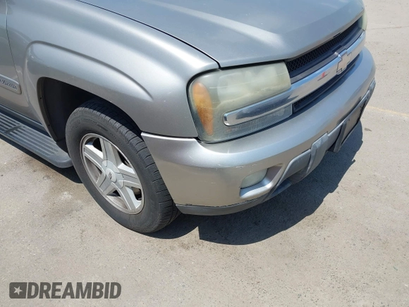 2003 Chevrolet TrailBlazer EXT LT with VIN 1GNES16S736233526, listed as a IAAI auction lot 42193747 with 197,471 mi miles. Bid and sale history available at carsss.com. Image 15.