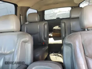 2005 Chevrolet Suburban LS with VIN 3GNFK16Z55G268911, listed as a Copart auction lot 82489564 with 185,020 mi miles and Salvage Title. Bid and sale history available at carsss.com. Image 10.