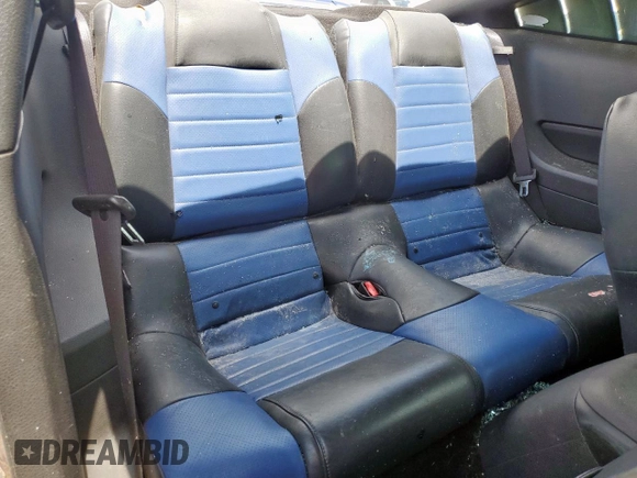 2005 Ford Mustang GT Deluxe with VIN 1ZVFT82H755197985, listed as a Copart auction lot 60367475 with 135,479 mi miles and Clean title. Bid and sale history available at DreamBid. Image 10.