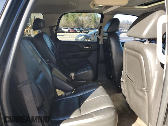 2007 GMC Yukon SLT with VIN 1GKFC13J27J120208, listed as a Copart auction lot 86143204 with 265,974 mi miles and Clean Title. Bid and sale history available at carsss.com. Image 11.