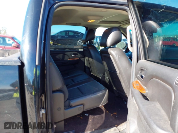 2013 GMC Sierra 1500 SLT with VIN 3GTP2WE71DG146605, listed as a IAAI auction lot 41334159 with 224,640 mi miles and . Bid and sale history available at DreamBid. Image 8.