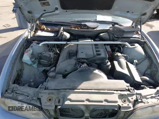 2003 BMW 5 Series 530i with VIN WBADT53483CE94499, listed as a IAAI auction lot 41957118 with 1 mi miles. Bid and sale history available at carsss.com. Image 10.
