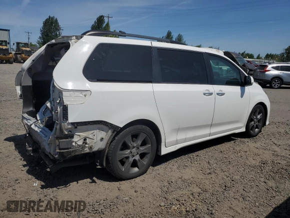 2015 Toyota Sienna SE с VIN 5TDXK3DC6FS632845, выставлен на аукционе Copart как лот 56070745 с пробегом 154 254 миль миль и Списание • Salvage title. История ставок и продаж доступна на DreamBid. Изображение 3.