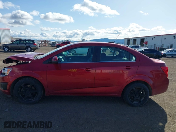 2015 Chevrolet Sonic LT with VIN 1G1JC5SH8F4182004, listed as a IAAI auction lot 41993900 with 73,359 mi miles and . Bid and sale history available at DreamBid. Image 14.