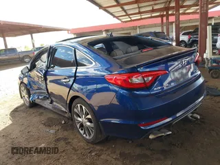 2015 Hyundai Sonata Sport with VIN 5NPE34AB9FH144582, listed as a IAAI auction lot 42136542 with Not Provided miles and . Bid and sale history available at carsss.com. Image 3.