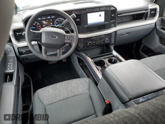 2024 Ford F-250 XL with VIN 1FT7W2BA4REE20696, listed as a Copart auction lot 56710255 with 20,917 mi miles and Salvage title. Bid and sale history available at DreamBid. Image 8.