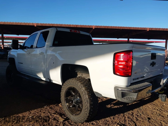 2017 Chevrolet Silverado 1500 LT with VIN 1GCRCREC3HZ369447, listed as a IAAI auction lot 41344081 with 115,789 mi miles and . Bid and sale history available at DreamBid. Image 3.