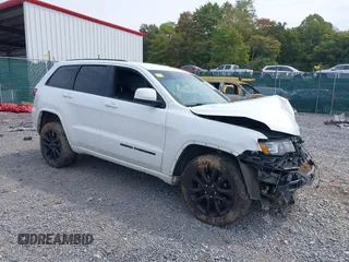 2017 Jeep Grand Cherokee Laredo с VIN 1C4RJFAG7HC925128, выставлен на аукционе IAAI как лот 40321408 с пробегом 105 473 миль миль и . История ставок и продаж доступна на DreamBid. Изображение 1.