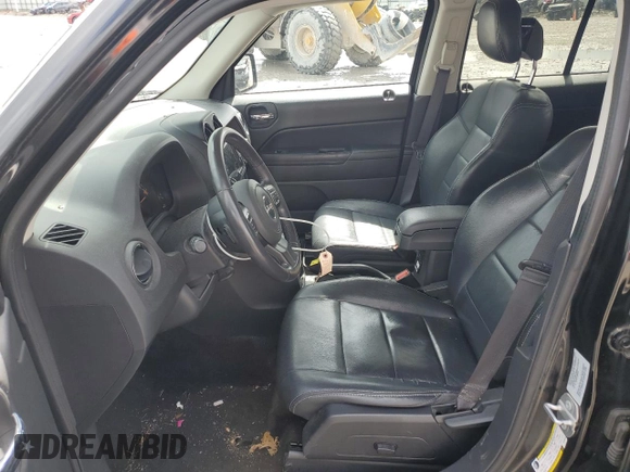 2016 Jeep Patriot Latitude with VIN 1C4NJRFB0GD586153, listed as a Copart auction lot 56490735 with 133,543 mi miles and Salvage title. Bid and sale history available at DreamBid. Image 7.