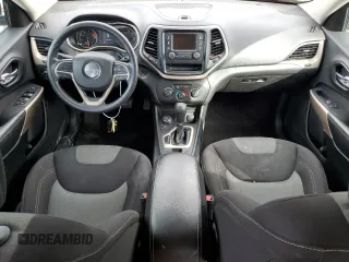 2018 Jeep Cherokee Latitude Tech Connect with VIN 1C4PJMCB5JD520365, listed as a Copart auction lot 53611414 with 110,229 mi miles and Salvage title. Bid and sale history available at DreamBid. Image 8.