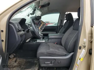 2019 Toyota Tundra 2WD SR5 with VIN 5TFEY5F18KX253251, listed as a Copart auction lot 45225425 with 72,759 mi miles and Salvage Title. Bid and sale history available at carsss.com. Image 7.