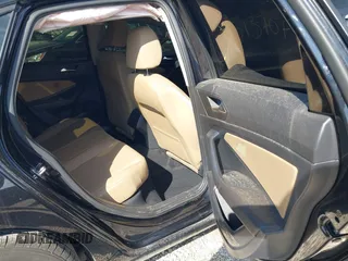 2019 Volkswagen Jetta SEL z VIN 3VWE57BU9KM064213, wystawiony jako IAAI lot #41916005 z przebiegiem 50 719 mil mil oraz . Historia ofert i sprzedaży dostępna na DreamBid. Obrazek 8.