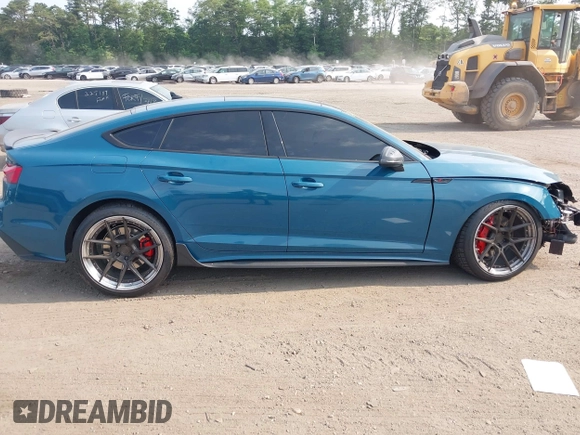 2023 Audi S5 Sportback Premium Plus z VIN WAUC4CF50PA004945, wystawiony jako IAAI lot #42476245 z przebiegiem 46 079 mil mil oraz . Historia ofert i sprzedaży dostępna na DreamBid. Obrazek 13.