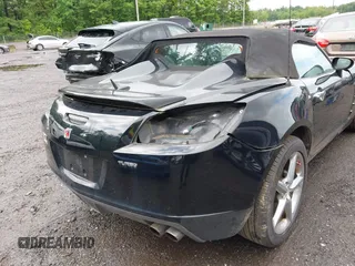 2008 Saturn Sky Red Line z VIN 1G8MG35XX8Y116155, wystawiony jako IAAI lot #42262896 z przebiegiem 119 706 mil mil oraz . Historia ofert i sprzedaży dostępna na DreamBid. Obrazek 6.