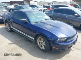 2010 Ford Mustang V6 with VIN 1ZVBP8AN8A5101608, listed as a IAAI auction lot 42347225 with 54,680 mi miles and . Bid and sale history available at DreamBid. Image 1.