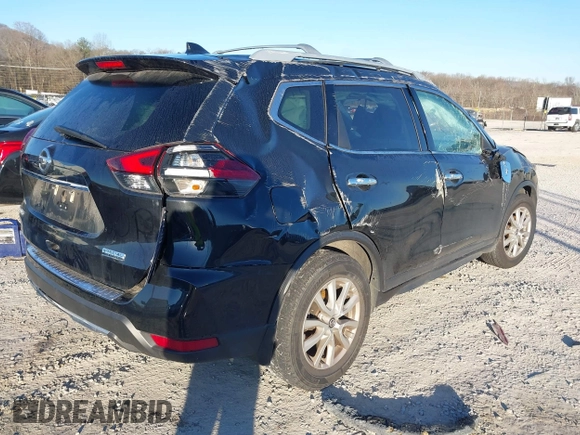 2019 Nissan Rogue SL with VIN 5N1AT2MT8KC822327, listed as a IAAI auction lot 41662010 with 132,836 mi miles and . Bid and sale history available at DreamBid. Image 4.