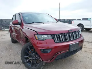 2018 Jeep Grand Cherokee Altitude с VIN 1C4RJEAGXJC281236, выставлен на аукционе IAAI как лот 42378899 с пробегом 102 276 миль миль и . История ставок и продаж доступна на DreamBid. Изображение 1.