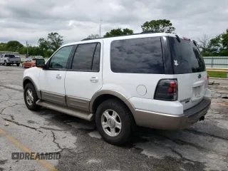 2004 Ford Expedition Eddie Bauer z VIN 1FMRU17W74LA68372, wystawiony jako Copart lot #56393515 z przebiegiem 220 044 mil mil oraz Szkoda całkowita • Salvage title. Historia ofert i sprzedaży dostępna na DreamBid. Obrazek 2.