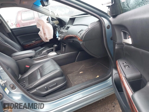 2012 Honda Crosstour EX-L z VIN 5J6TF2H56CL003893, wystawiony jako IAAI lot #41917798 z przebiegiem 205 050 mil mil oraz . Historia ofert i sprzedaży dostępna na DreamBid. Obrazek 5.