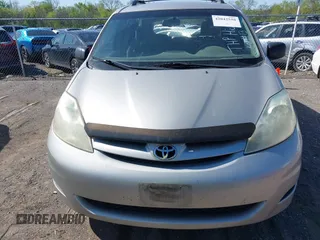 2006 Toyota Sienna CE with VIN 5TDZA23C36S419262, listed as a IAAI auction lot 42042520 with 202,686 mi miles. Bid and sale history available at carsss.com. Image 12.