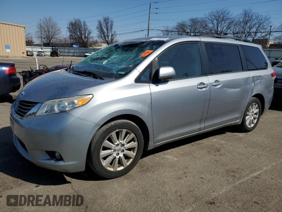2013 Toyota Sienna LE with VIN 5TDJK3DC9DS058342, listed as a Copart auction lot 47206395 with 169,762 mi miles and Salvage Title. Bid and sale history available at carsss.com. Image 1.