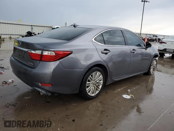 2014 Lexus ES 330 z VIN JTHBK1GG1E2093343, wystawiony jako Copart lot #55884065 z przebiegiem 150 998 mil mil oraz Szkoda całkowita • Salvage title. Historia ofert i sprzedaży dostępna na DreamBid. Obrazek 3.