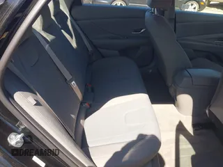 2024 Hyundai Elantra SE with VIN KMHLL4DG3RU772187, listed as a IAAI auction lot 41788149 with 7,673 mi miles and . Bid and sale history available at DreamBid. Image 8.