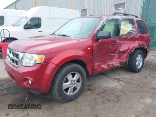 2008 Ford Escape XLT with VIN 1FMCU93138KD90369, listed as a IAAI auction lot 42430073 with Not provided miles and . Bid and sale history available at DreamBid. Image 17.