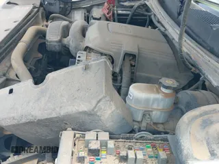 2013 Chevrolet Silverado 1500 LS z VIN 3GCPCREA0DG271797, wystawiony jako IAAI lot #41895015 z przebiegiem 174 940 mil mil oraz . Historia ofert i sprzedaży dostępna na DreamBid. Obrazek 22.