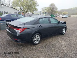 2023 Hyundai Elantra SE z VIN KMHLL4AG1PU547297, wystawiony jako IAAI lot #42080475 z przebiegiem 20 355 mil mil oraz . Historia ofert i sprzedaży dostępna na DreamBid. Obrazek 4.