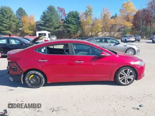 2017 Hyundai Elantra SE z VIN 5NPD84LF4HH101798, wystawiony jako IAAI lot #40700630 z przebiegiem 86 404 mil mil oraz . Historia ofert i sprzedaży dostępna na DreamBid. Obrazek 13.