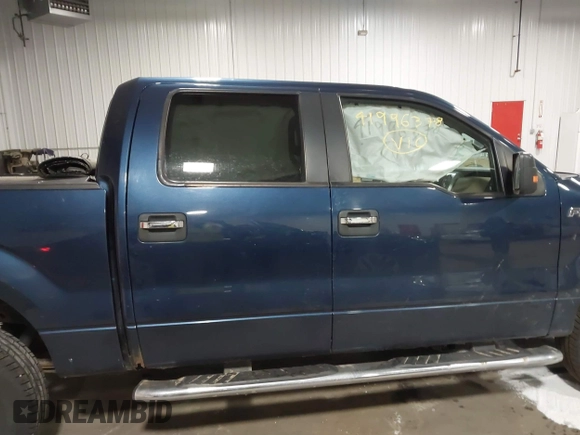 2014 Ford F-150 XL with VIN 1FTFW1EF7EKG57692, listed as a IAAI auction lot 41996378 with 111,113 mi miles. Bid and sale history available at carsss.com. Image 13.