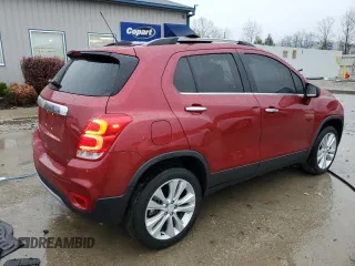 2018 Chevrolet Trax Premier with VIN 3GNCJRSB9JL151881, listed as a Copart auction lot 84056074 with 47,608 mi miles and Salvage Title. Bid and sale history available at carsss.com. Image 3.