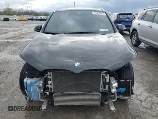 2020 BMW X1 xDrive28i z VIN WBXJG9C00L5R78587, wystawiony jako Copart lot #55016805 z przebiegiem 53 275 mil mil oraz Szkoda całkowita • Salvage title. Historia ofert i sprzedaży dostępna na DreamBid. Obrazek 5.