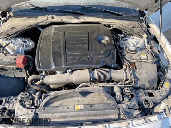 2018 Jaguar XF 25t with VIN SAJBR4FX5JCY70175, listed as a Copart auction lot 57207855 with 127,416 mi miles and Clean Title. Bid and sale history available at DreamBid. Image 7.
