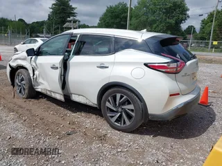 2015 Nissan Murano Platinum z VIN 5N1AZ2MG5FN204541, wystawiony jako IAAI lot #42225020 z przebiegiem 145 900 mil mil oraz . Historia ofert i sprzedaży dostępna na DreamBid. Obrazek 3.
