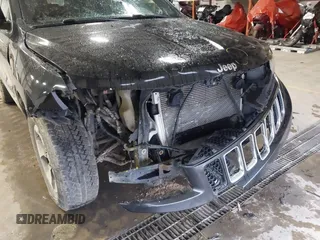 2014 Jeep Grand Cherokee Limited with VIN 1C4RJFBT1EC156536, listed as a IAAI auction lot 41053655 with 204,008 mi miles and . Bid and sale history available at DreamBid. Image 6.