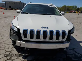 2014 Jeep Cherokee Latitude with VIN 1C4PJMCS4EW227468, listed as a Copart auction lot 52985585 with 183,023 mi miles and Salvage Title. Bid and sale history available at carsss.com. Image 5.