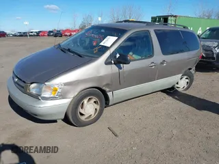 1998 Toyota Sienna LE с VIN 4T3ZF13CXWU079697, выставлен на аукционе IAAI как лот 40724757 с пробегом 203 525 миль миль и . История ставок и продаж доступна на DreamBid. Изображение 2.
