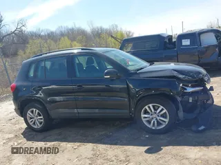 2017 Volkswagen Tiguan S with VIN WVGBV7AX9HK039244, listed as a IAAI auction lot 42050325 with 70,828 mi miles and . Bid and sale history available at DreamBid. Image 13.