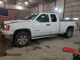 2013 GMC Sierra 1500 SLE z VIN 1GTR2VE71DZ182216, wystawiony jako Copart lot #45119775 z przebiegiem 116 199 mil mil oraz Szkoda całkowita • Salvage title. Historia ofert i sprzedaży dostępna na DreamBid. Obrazek 1.