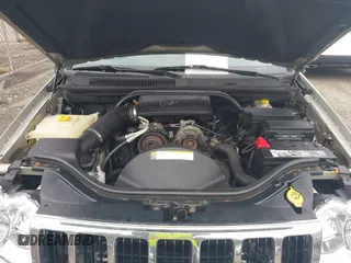 2009 Jeep Grand Cherokee Limited with VIN 1J8GR58K19C550500, listed as a IAAI auction lot 42700453 with 151,238 mi miles and . Bid and sale history available at DreamBid. Image 10.