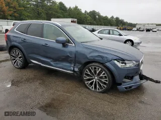 2020 Volvo XC60 Inscription with VIN YV4A22RL1L1576909, listed as a Copart auction lot 67352813 with 39,706 mi miles and Non Repairable. Bid and sale history available at carsss.com. Image 4.