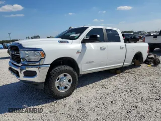 2021 Ram 3500 Big Horn with VIN 3C63R3DL2MG527880, listed as a Copart auction lot 77180054 with 84,457 mi miles and Salvage Title. Bid and sale history available at carsss.com. Image 1.