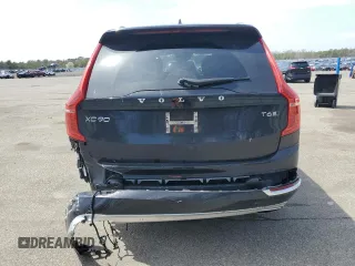 2018 Volvo XC90 Inscription z VIN YV4A22PL5J1324452, wystawiony jako Copart lot #53715215 z przebiegiem 46 883 mil mil oraz Szkoda całkowita • Salvage title. Historia ofert i sprzedaży dostępna na DreamBid. Obrazek 6.